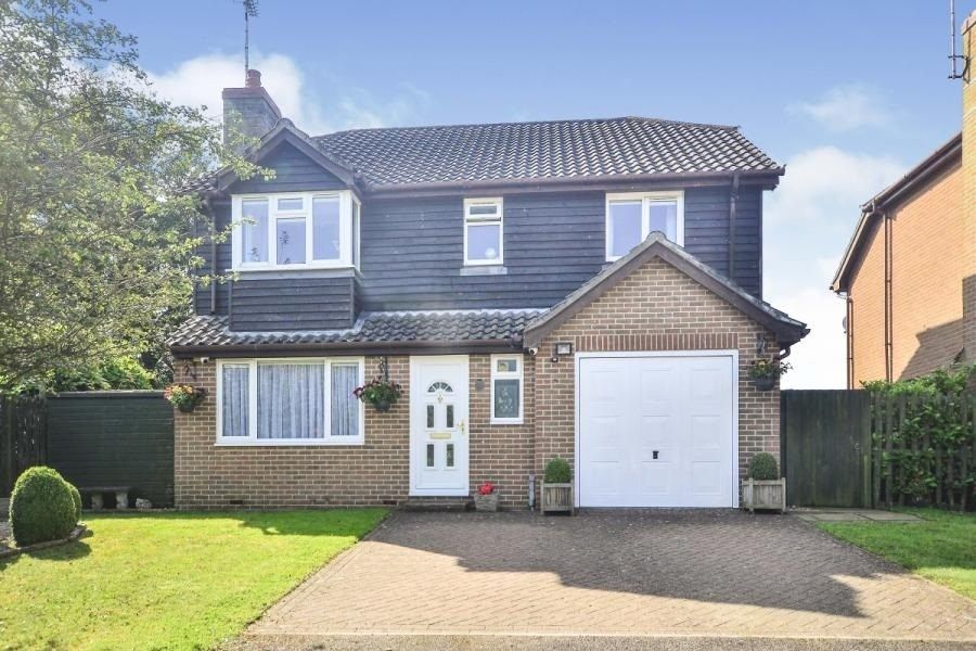 4 bed detached house for sale in Newlyns Meadow, Alkham, Dover CT15