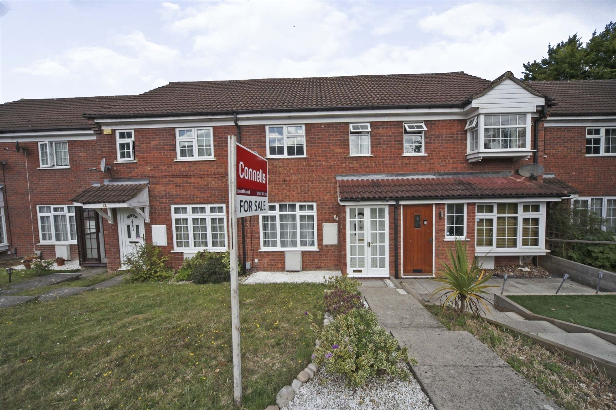 3 bed terraced house for sale in Bowmans Way, Dunstable LU6 Zoopla