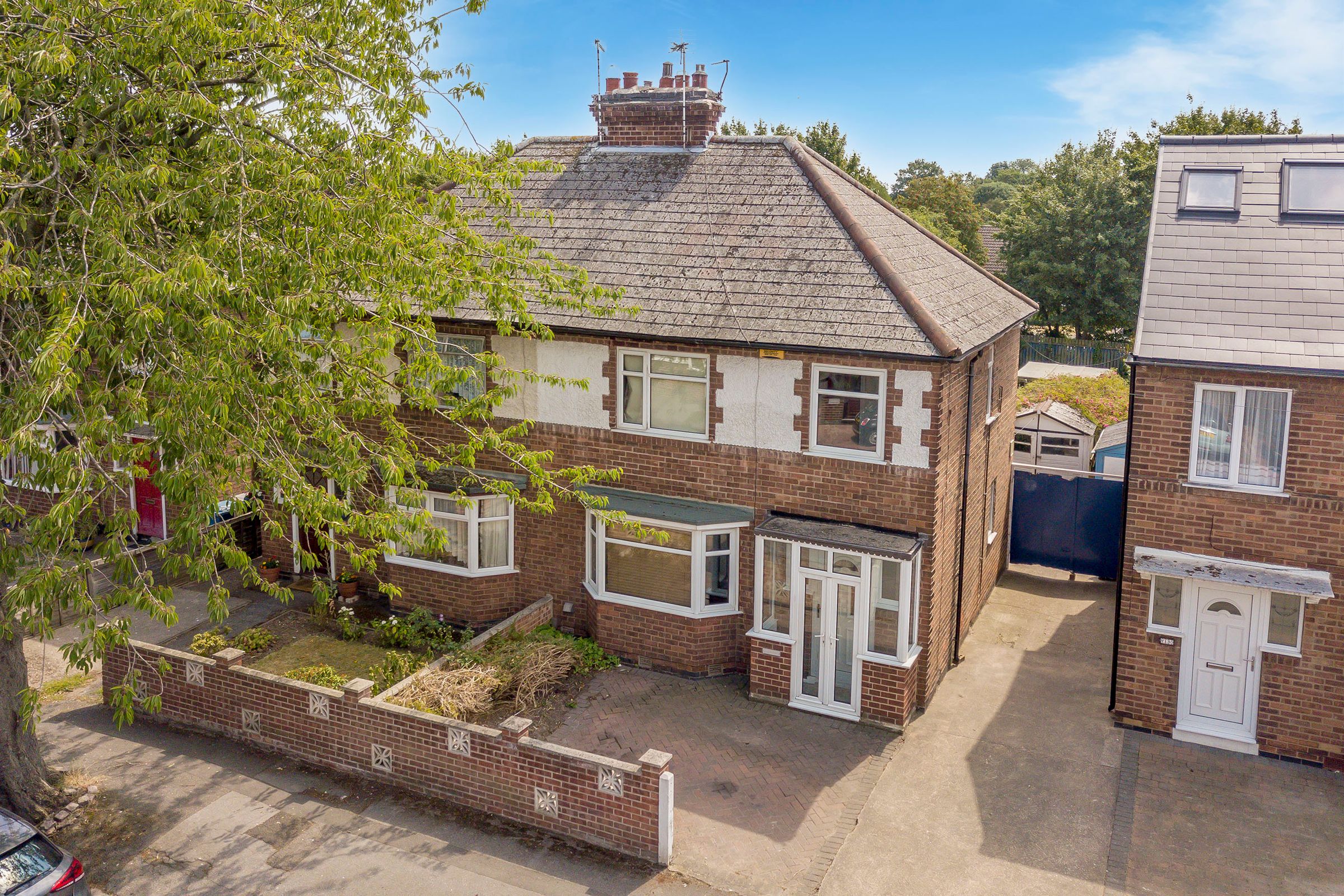 3 bed semidetached house for sale in Eltham Road, West Bridgford NG2