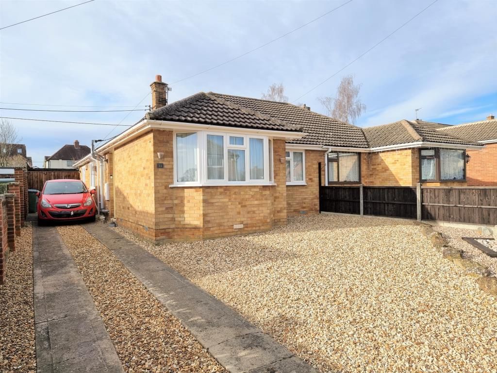 2 bed bungalow for sale in Aysgarth Road, Yarnton, Kidlington OX5 Zoopla