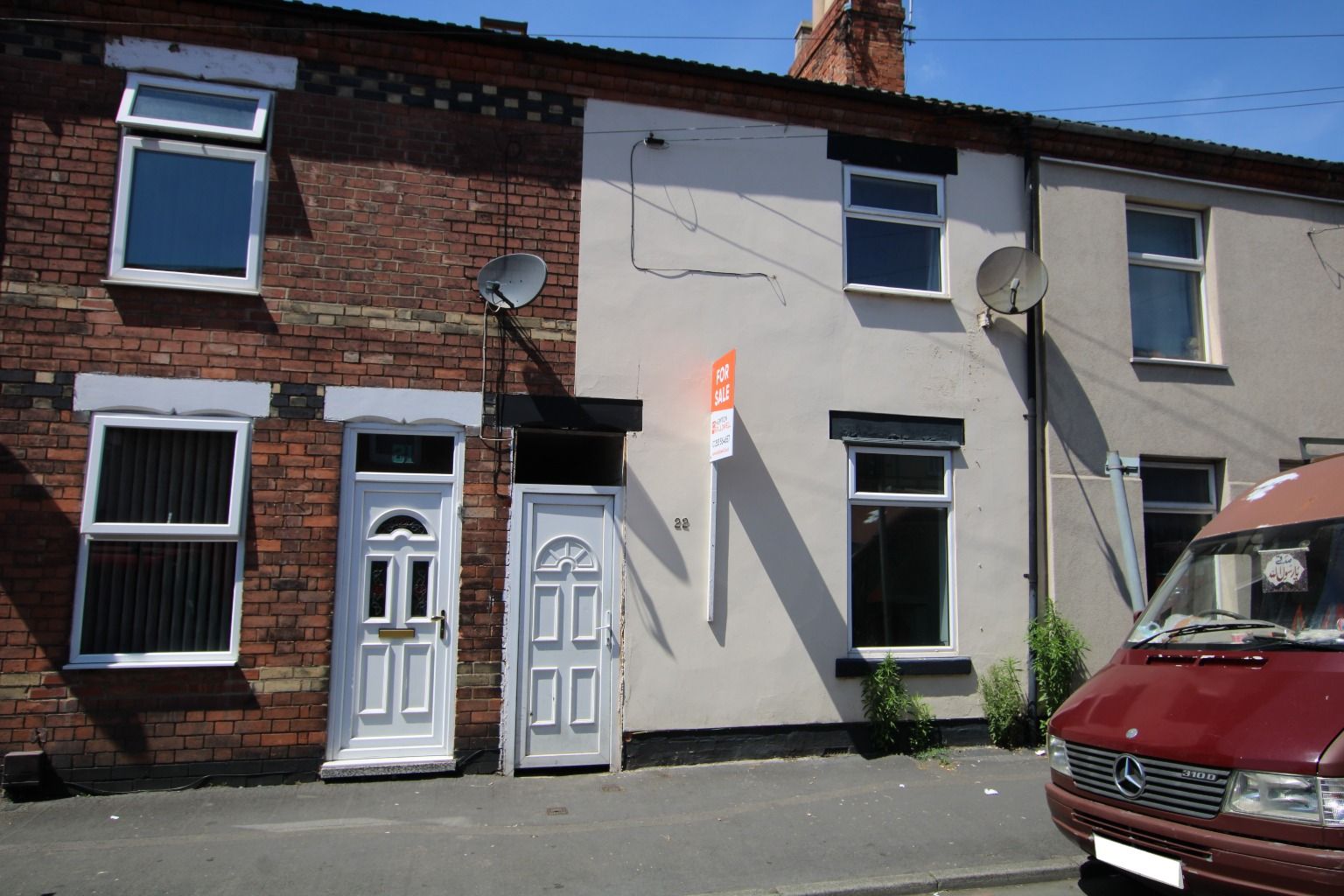 2 bed terraced house for sale in Goodman Street, BurtonOnTrent DE14