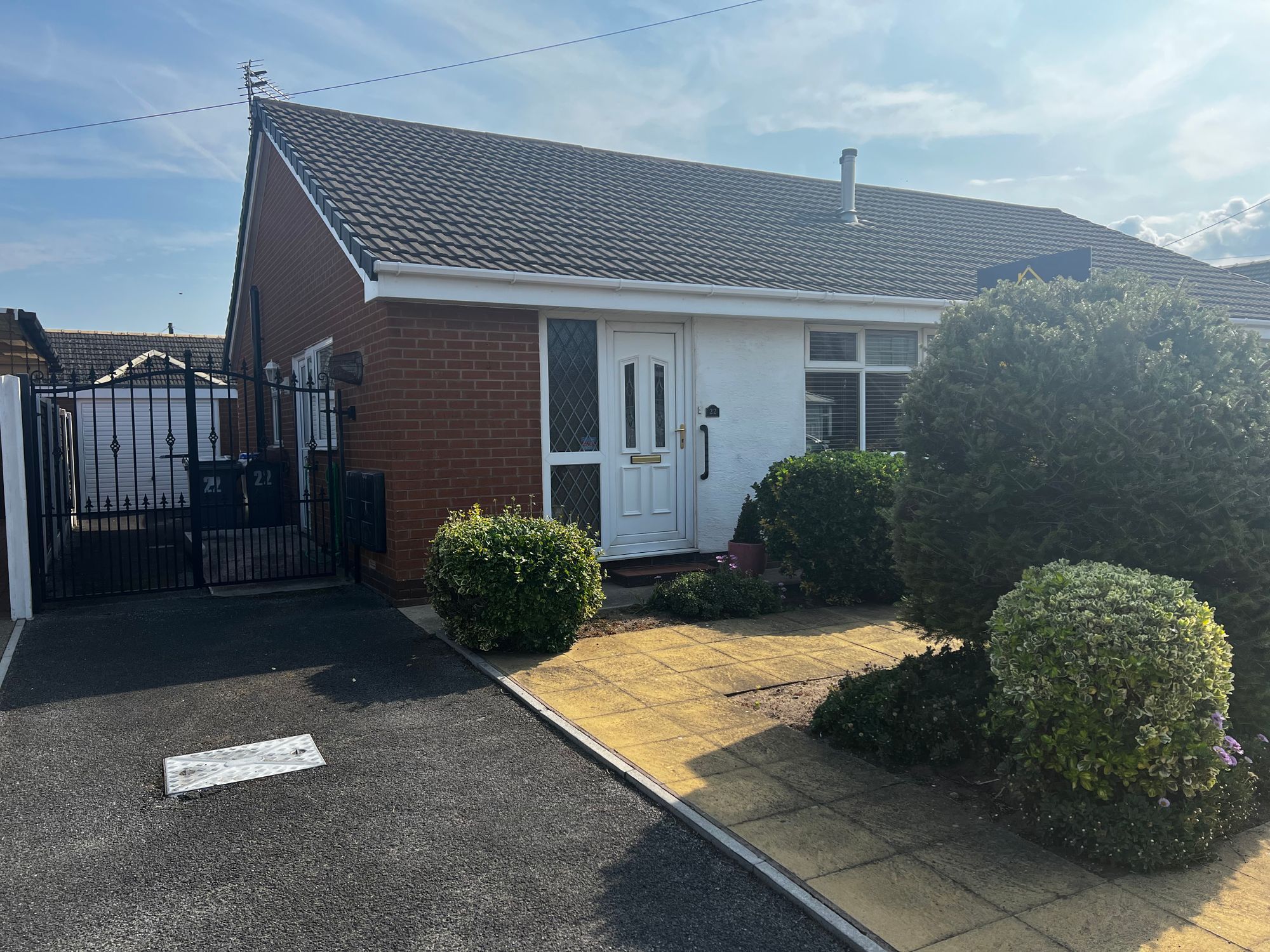 2 bed semidetached bungalow for sale in Hampshire Place, Blackpool FY4 Zoopla