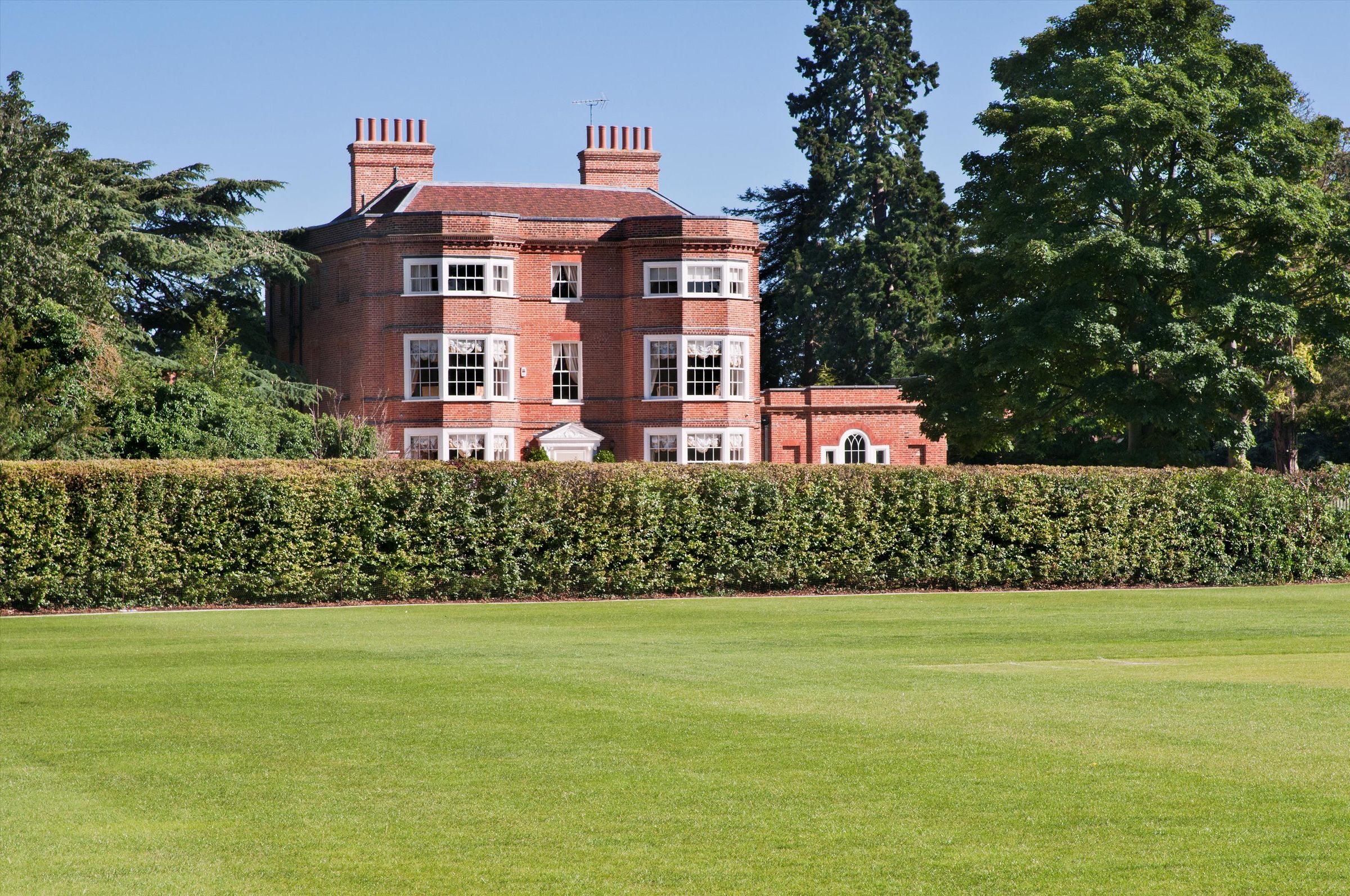 7 bed detached house for sale in Bray Road, Bray, Maidenhead, Berkshire