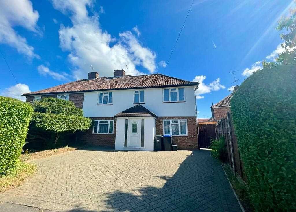 5 bed semidetached house for sale in Denham Green Close, Denham, Uxbridge UB9 Zoopla
