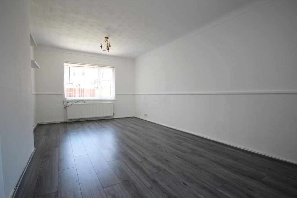 3 bed terraced house to rent in Princess Drive, West Derby, Liverpool