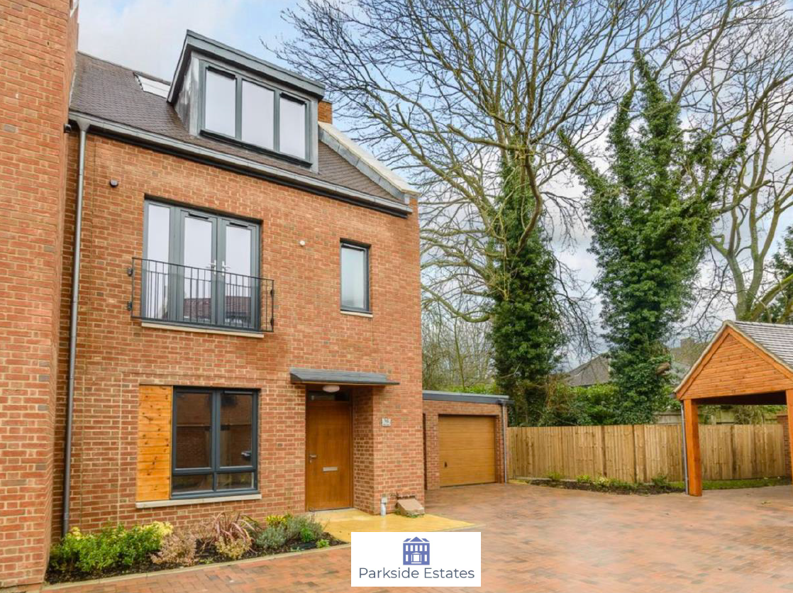 New home, 4 bed end terrace house for sale in Brookmans Park, Hatfield