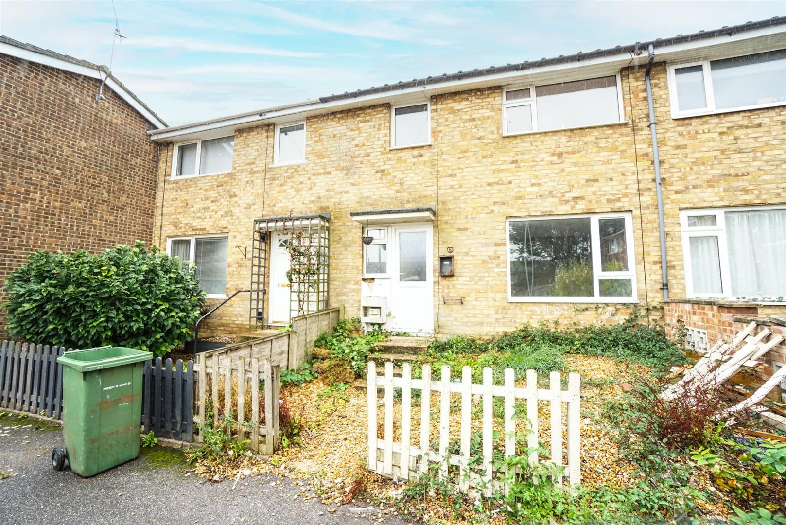 3 bed terraced house for sale in Thakeham Close, BexhillOnSea TN40