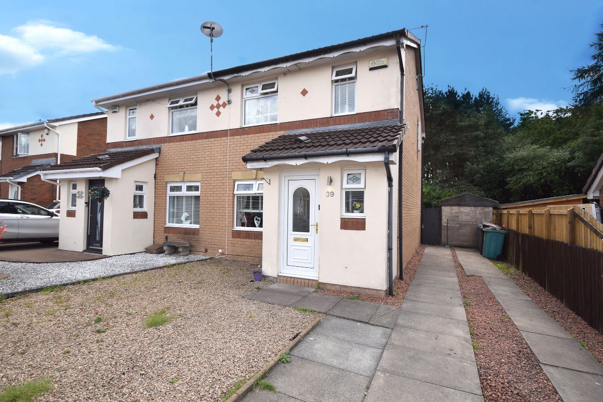 3 bed semidetached house for sale in Thistledown Grove, Coatbridge ML5