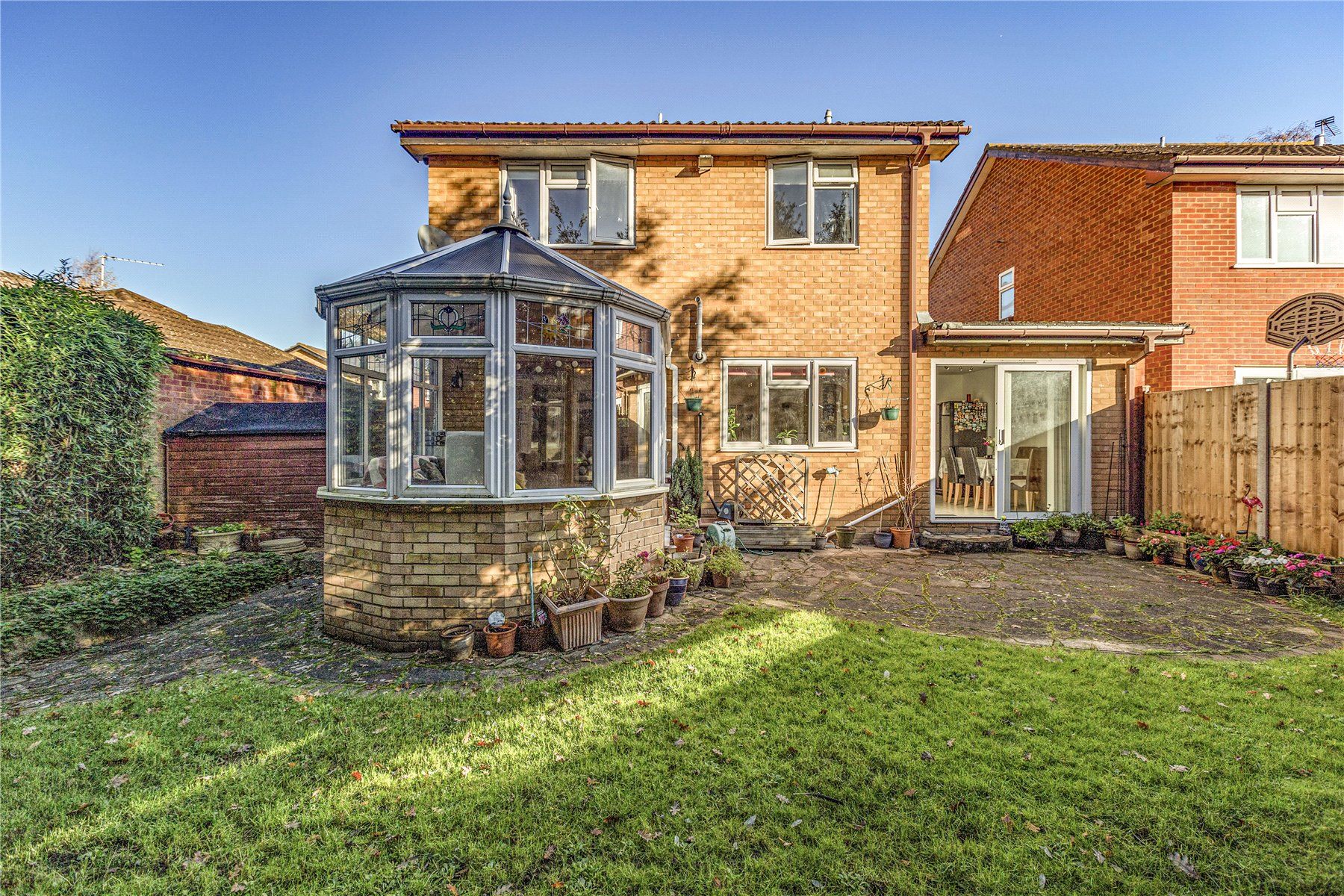 4 bed detached house for sale in Jersey Close, Chertsey KT16 Zoopla