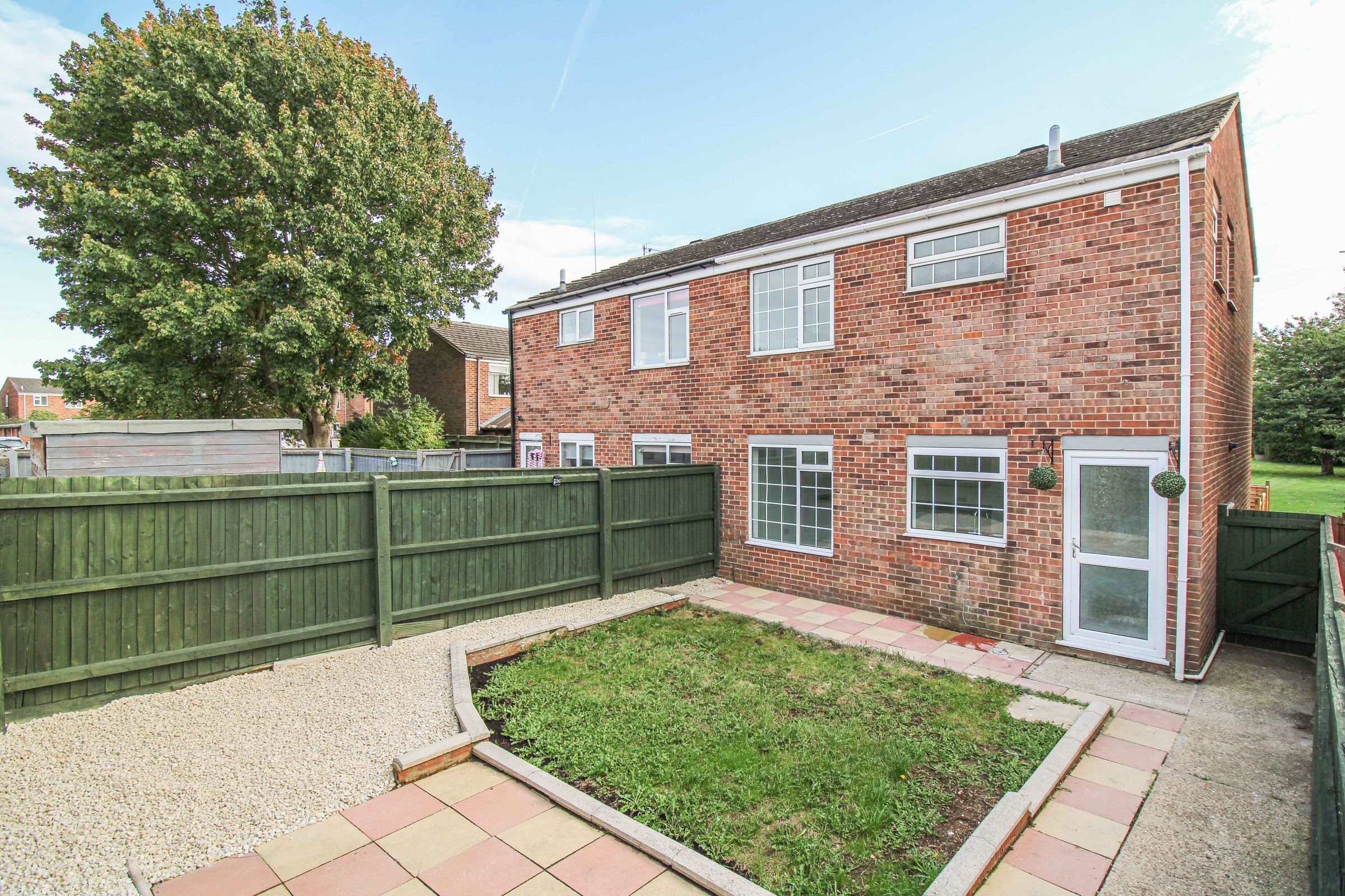 3 bed semidetached house for sale in Beverley Close, HoltonLeClay DN36 Zoopla