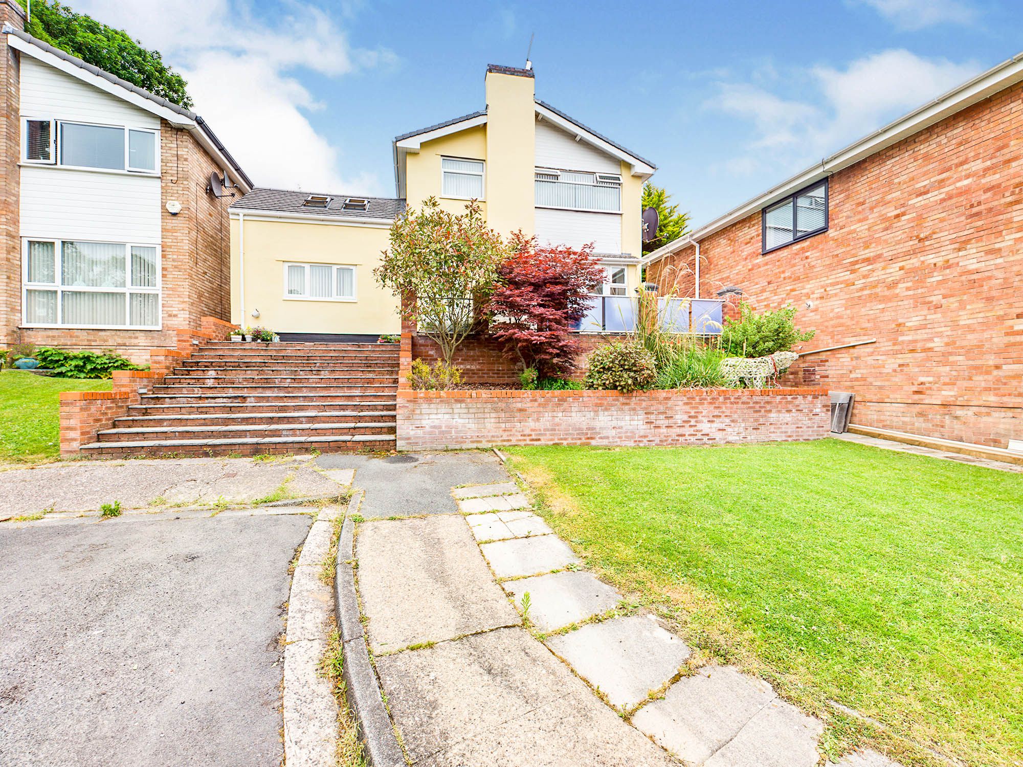 Hillview Gardens, Liverpool L25