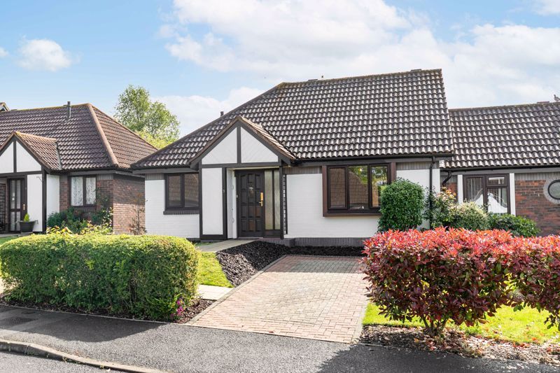 Ash Drive, Redhill, Surrey RH1  