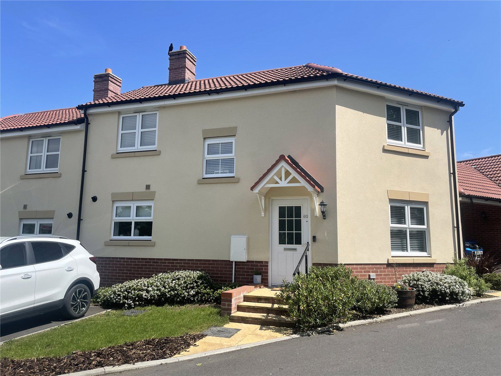 3 bed semidetached house for sale in Fersfield Gardens Kingsway