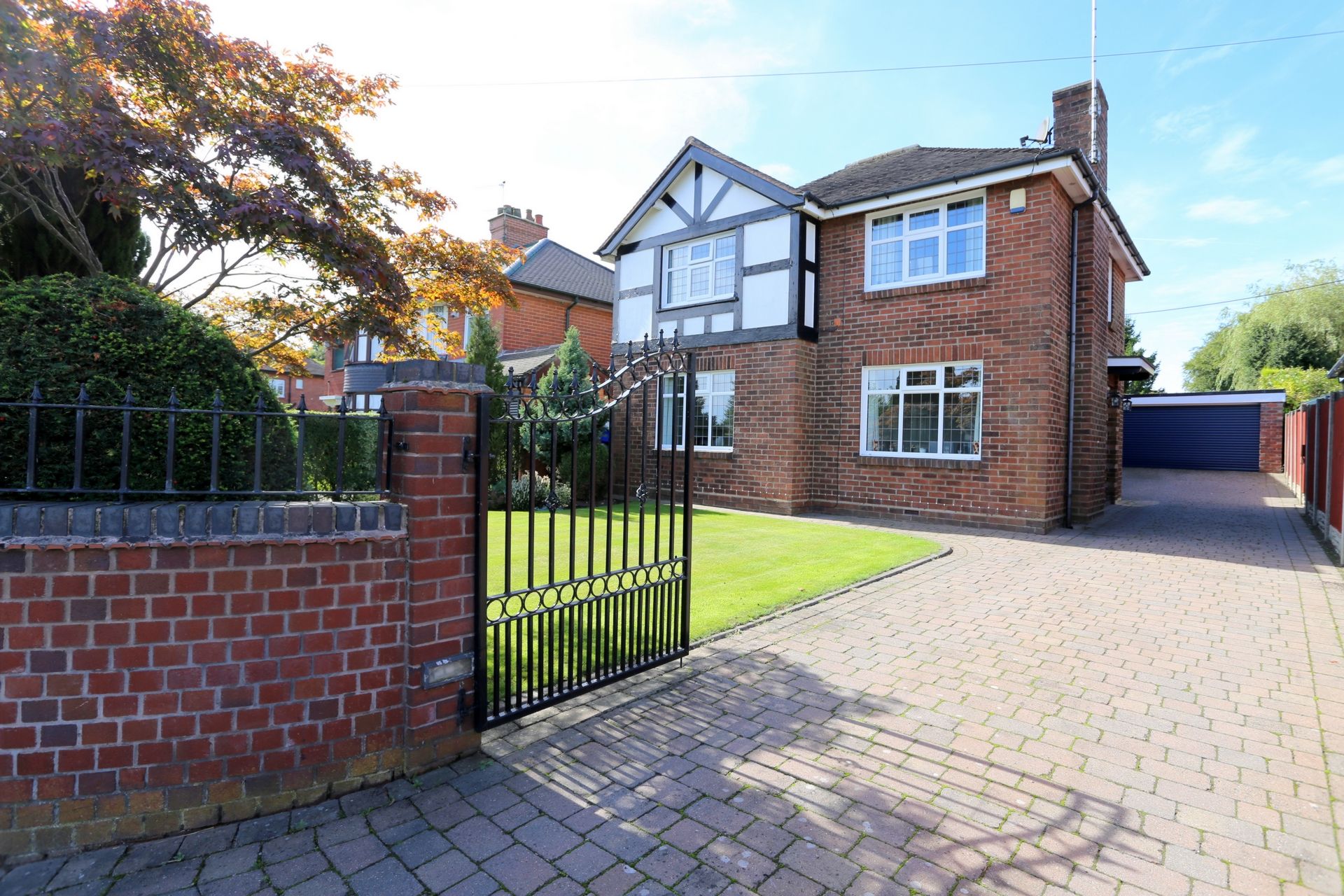 4 bed detached house for sale in Sandon Road, Meir Heath ST3 Zoopla