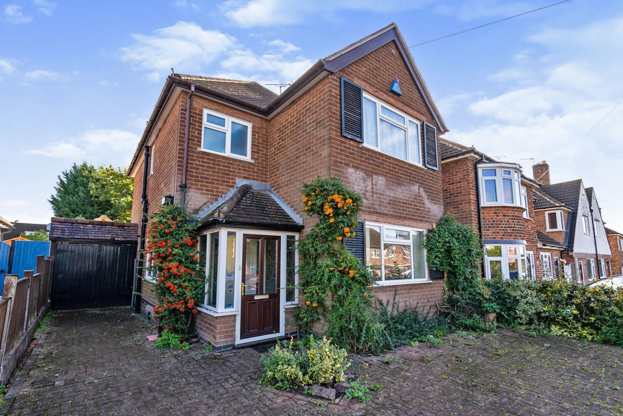 3 bed detached house for sale in Greendale Road, Glen Parva, Leicester LE2 Zoopla