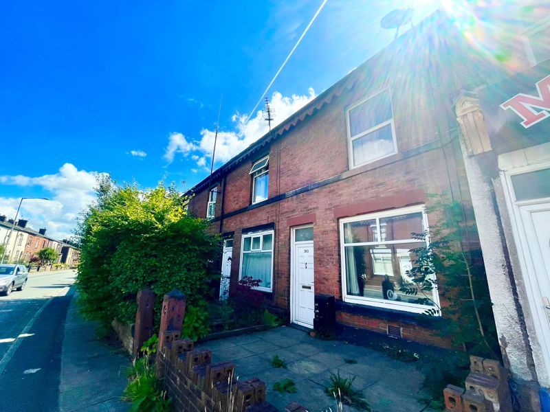 2 bed terraced house for sale in Bolton Road, Radcliffe, Manchester M26