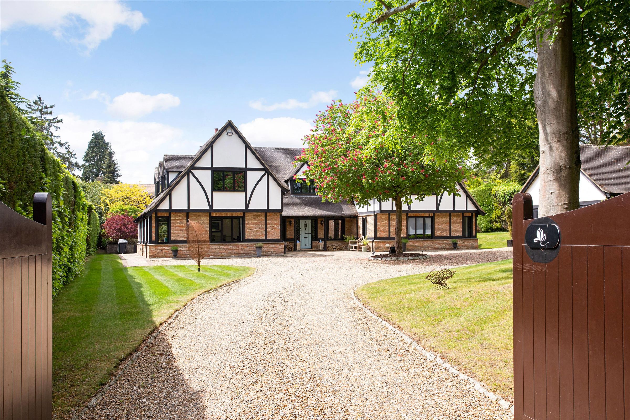 5 bed detached house for sale in Finch Lane, Knotty Green, Beaconsfield