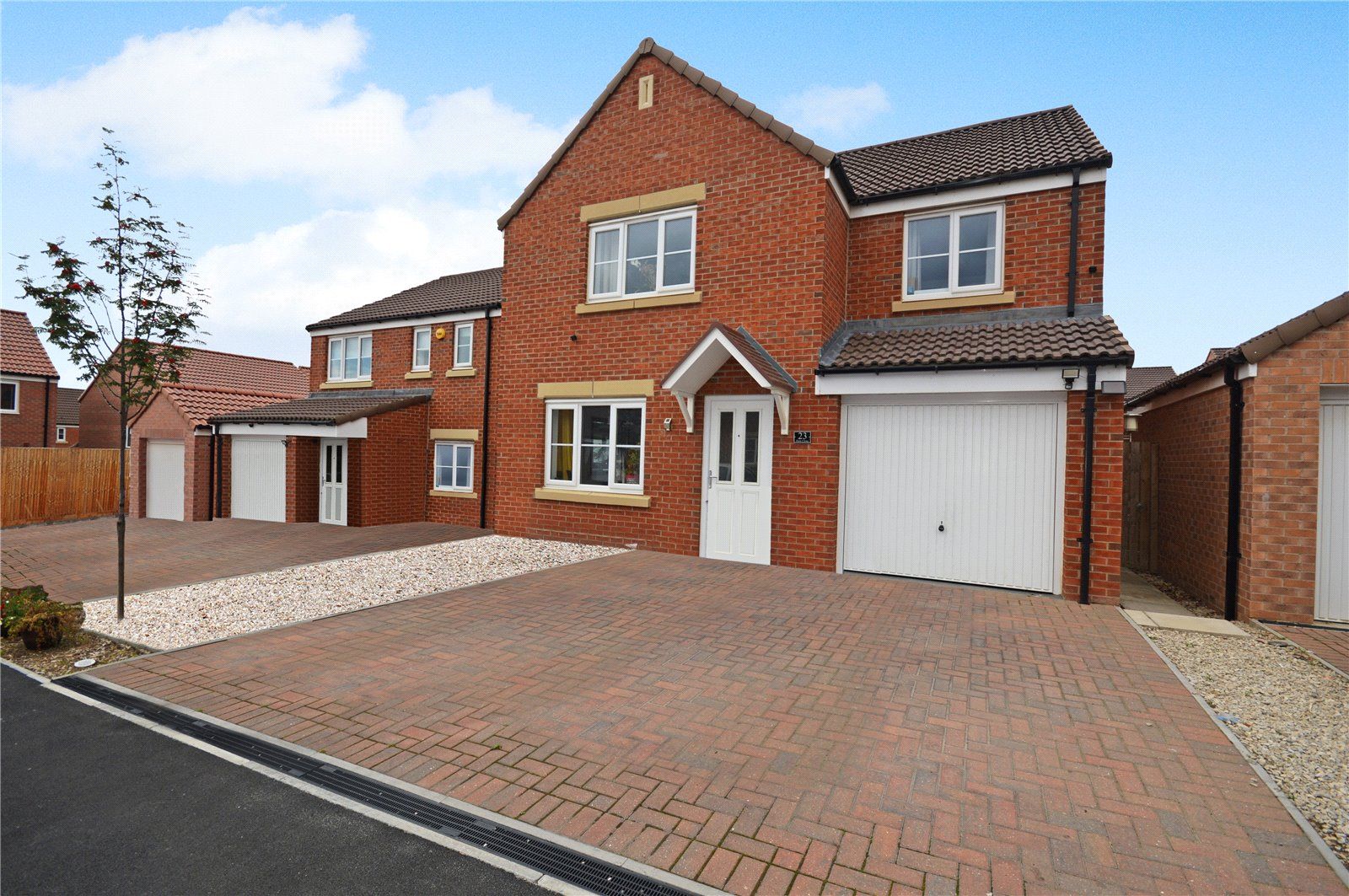 4 bed detached house for sale in Bula Close, Kippax, Leeds, West Yorkshire LS25 Zoopla