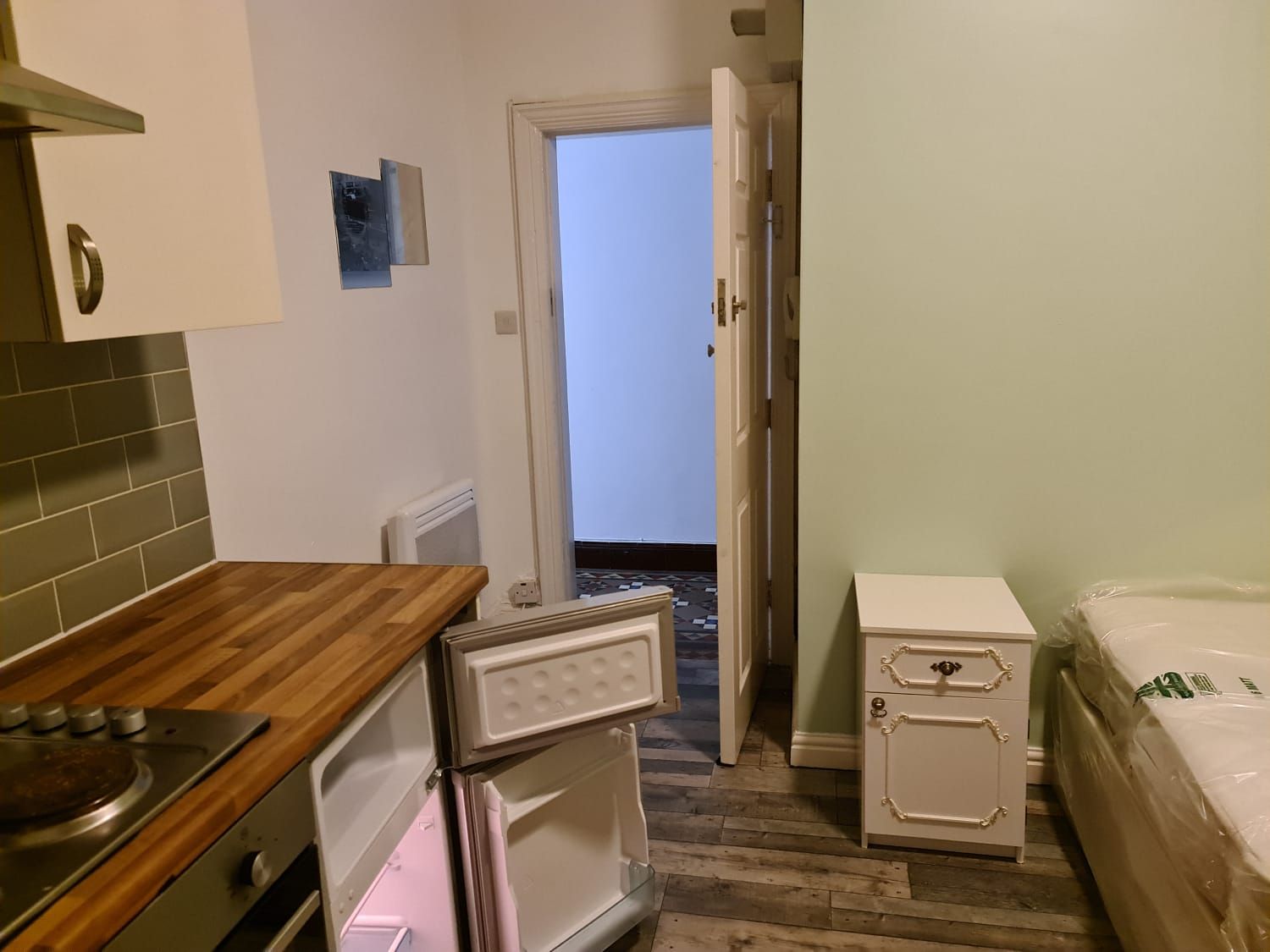 Studio to rent in Holyhead Road, Coventry CV1 Zoopla