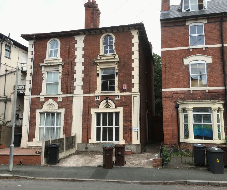 4 Merridale Lane, Wolverhampton WV3  