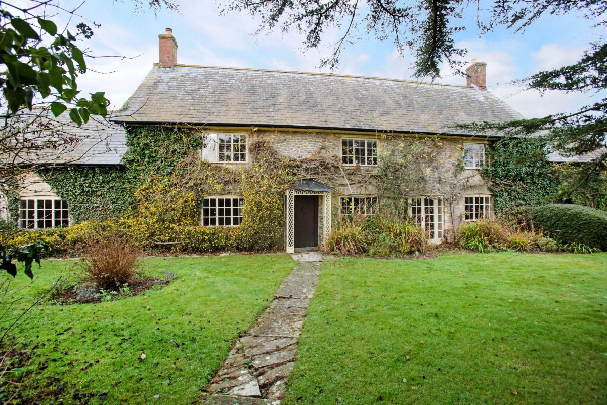 6 bed detached house to rent in Evercreech, Shepton Mallet BA4 Zoopla