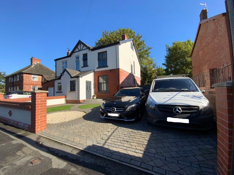 3 bed semidetached house for sale in Oakfield Road, Newton, Hyde SK14
