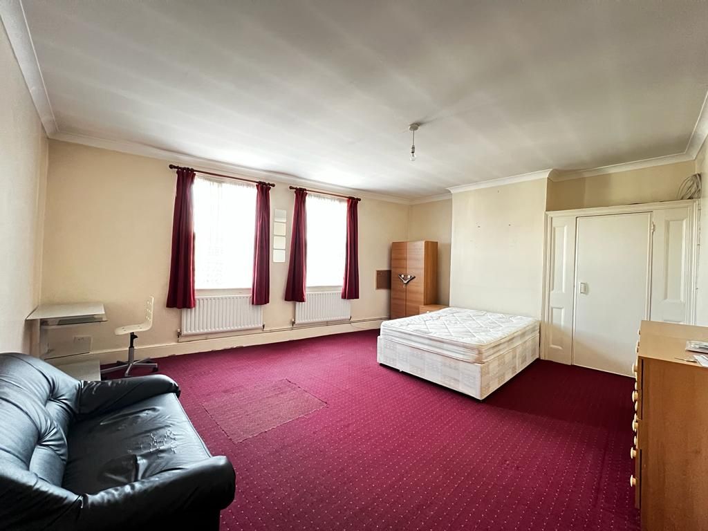 Room to rent in Colney Hatch Lane, London N10 Zoopla