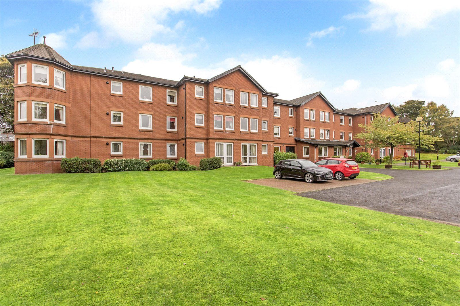 1 bed flat for sale in Muirfield Court, 20 Muirend Road, Glasgow G44