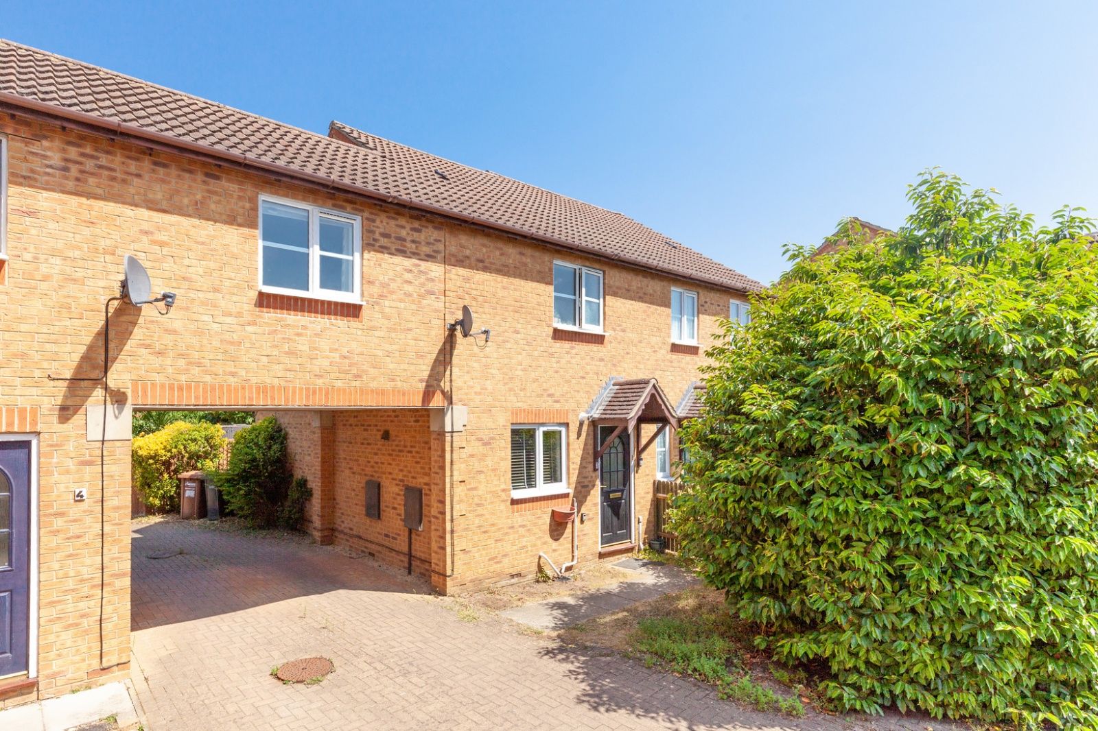 2 bed terraced house for sale in Buckler Place, Littlemore, Oxford OX4