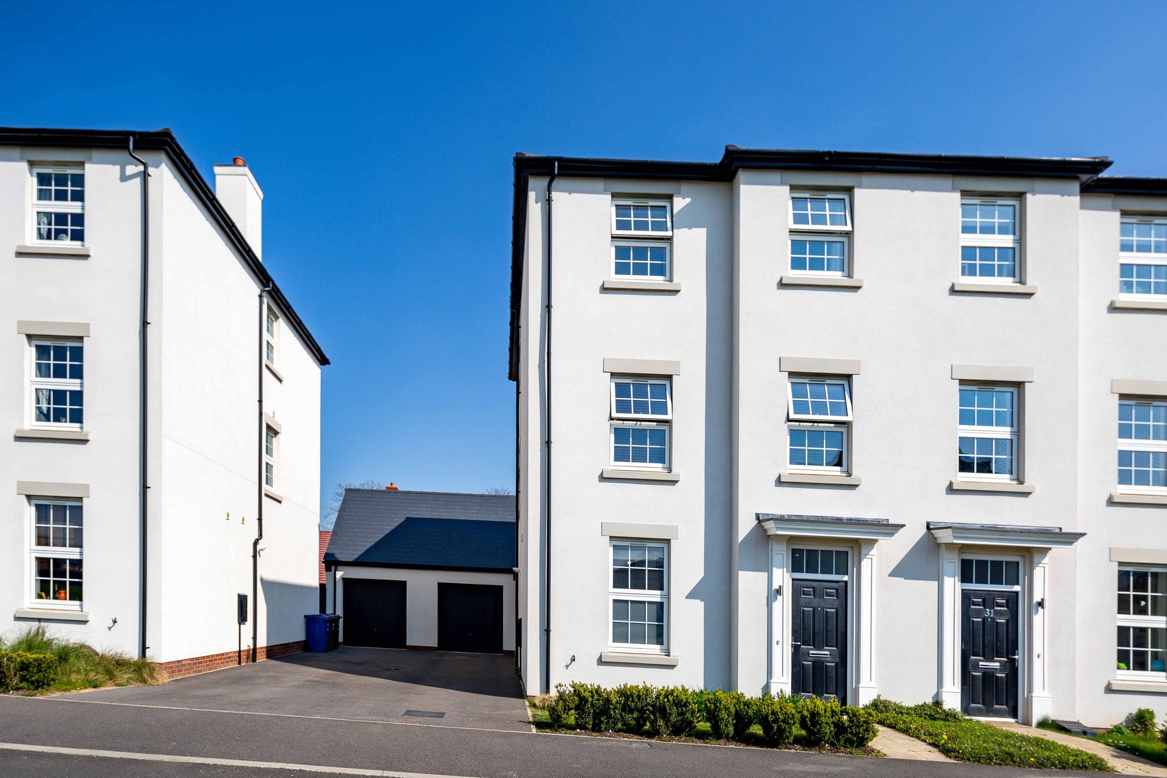 4 bed town house for sale in Heyford Park, Camp Road, Upper Heyford, Bicester OX25 Zoopla