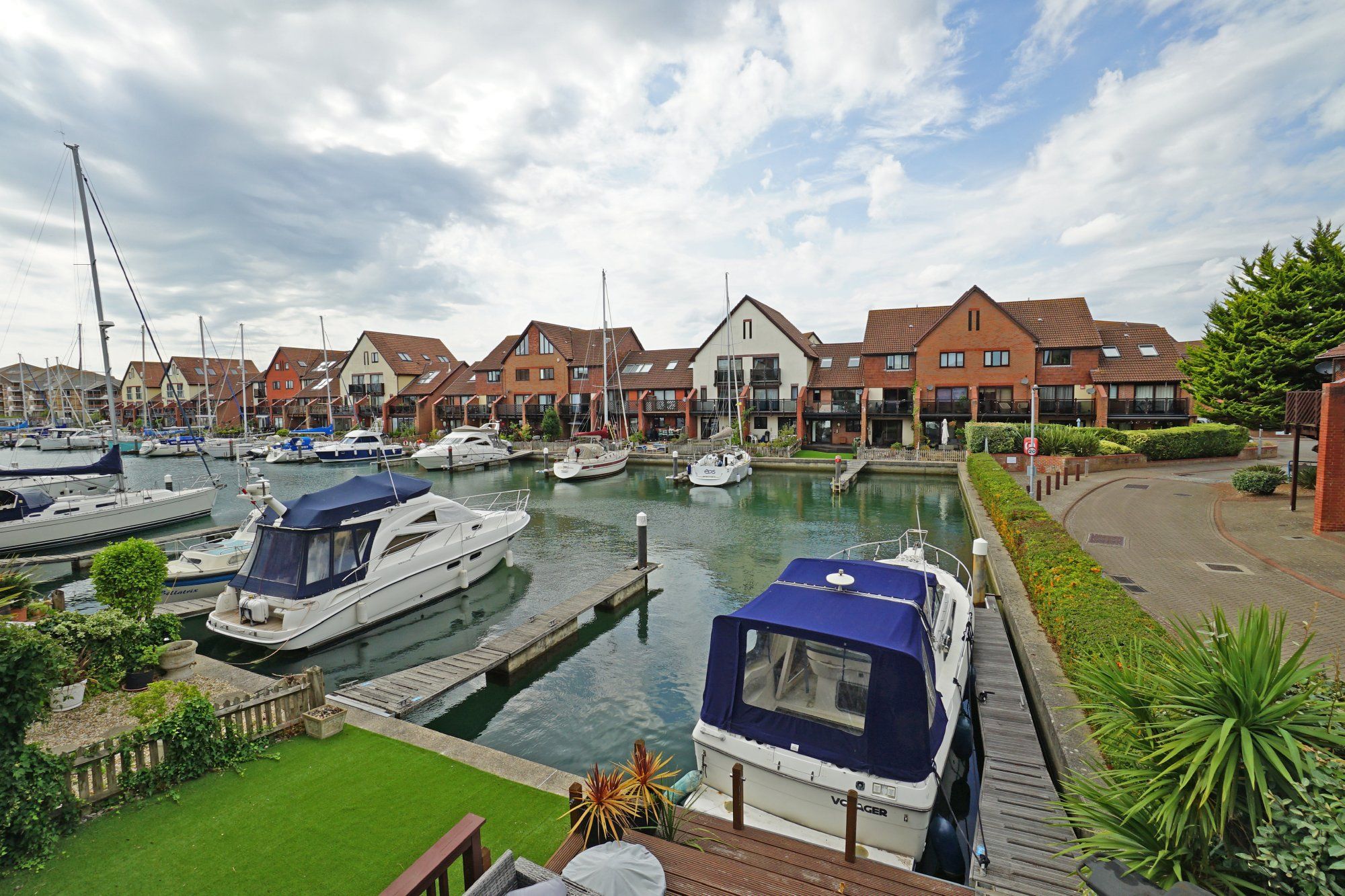 4 bed town house for sale in Newlyn Way, Port Solent, Portsmouth PO6