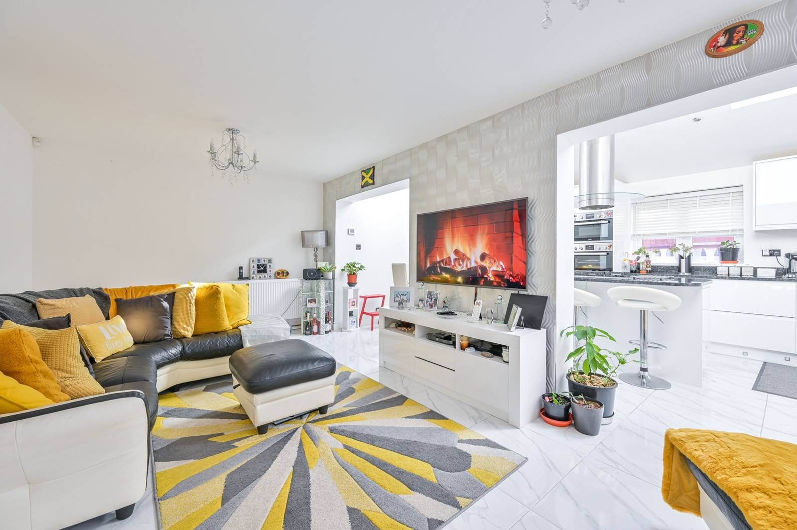 3 bed semidetached house for sale in Rosendale Road, West Dulwich