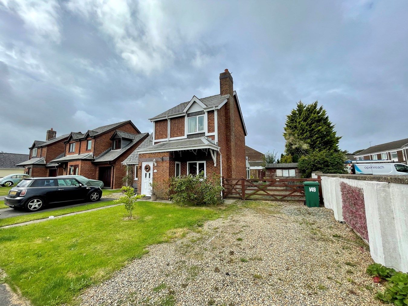 3 bed detached house for sale in Tudor Gardens, Merlins Bridge