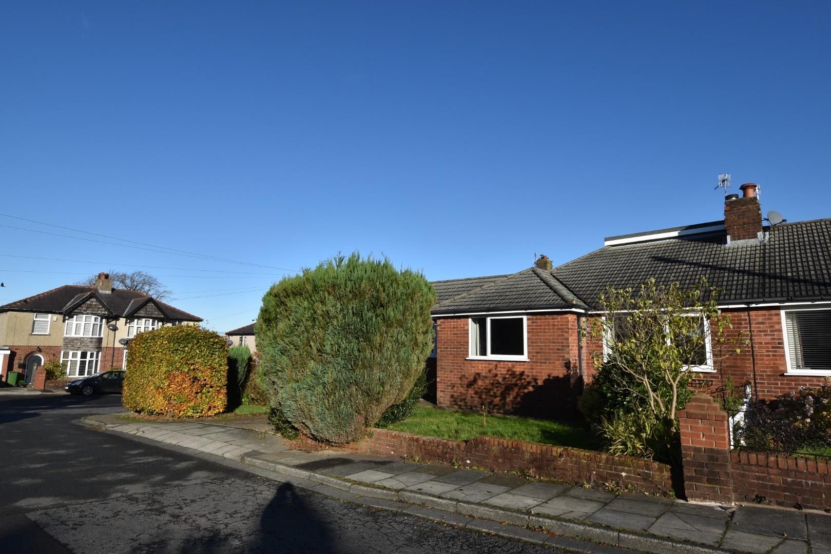 3 bed semidetached bungalow for sale in Ladbrooke Grove, Burnley BB11