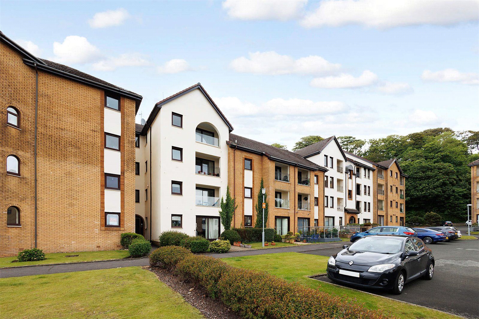 2 bed flat for sale in Hollywood, Largs KA30 Zoopla