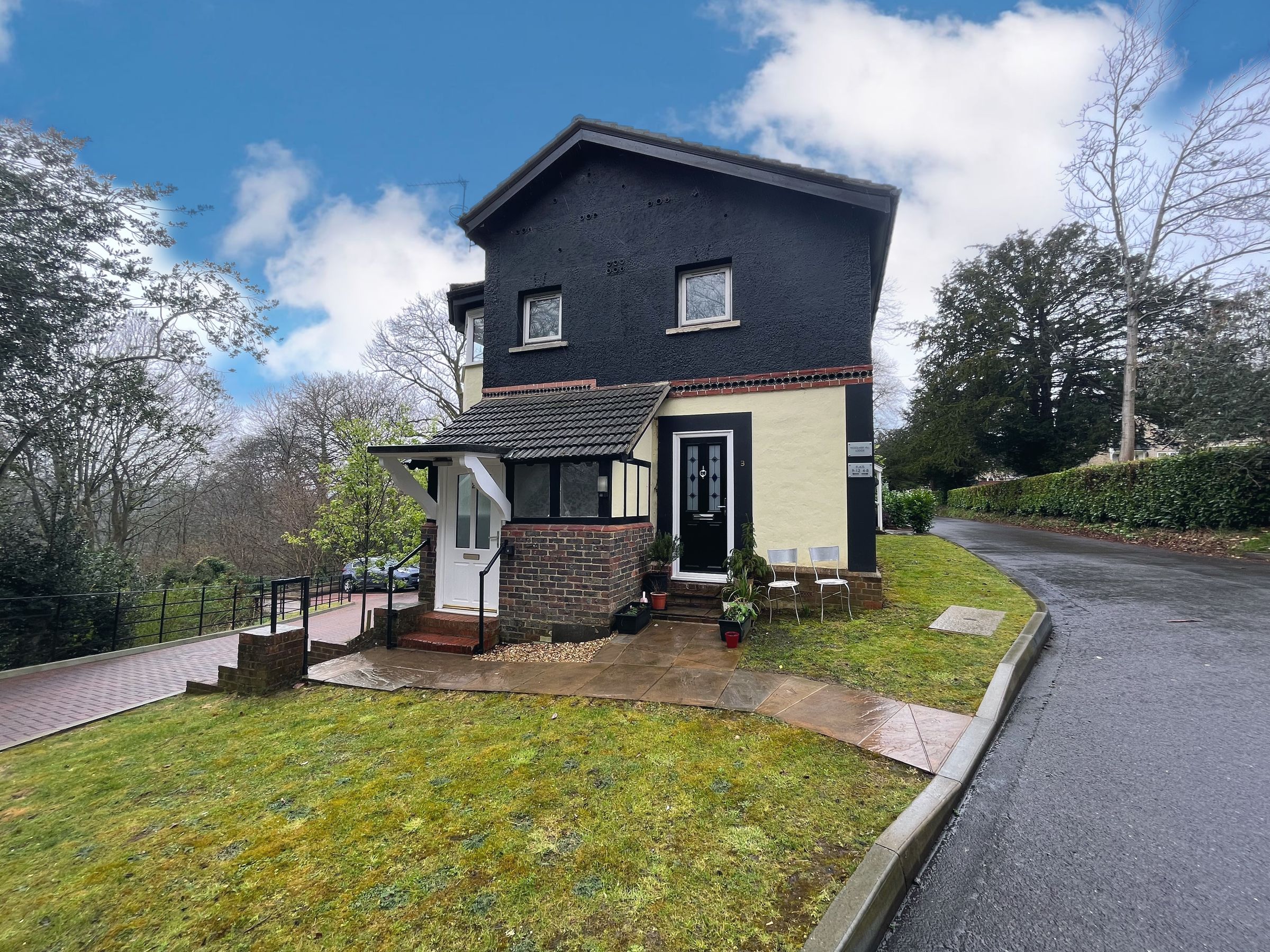 1 bed to rent in Lower Hanger, Haslemere GU27 Zoopla