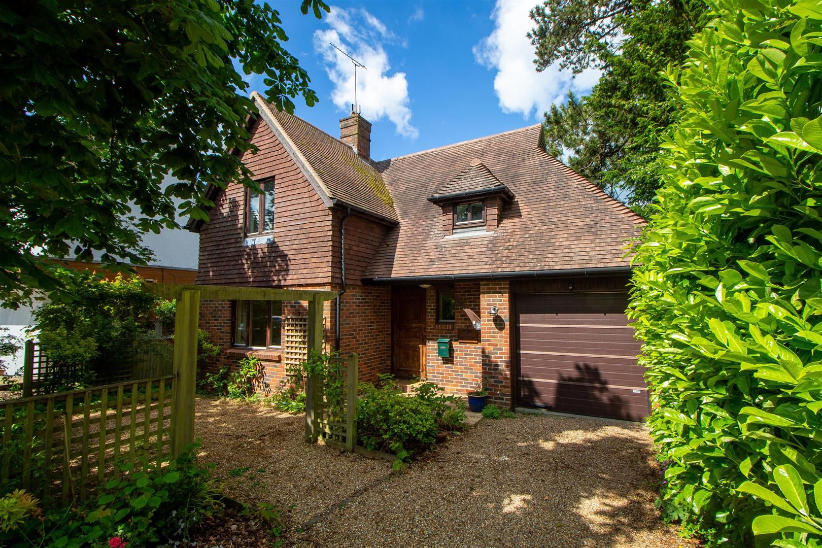 2 bed detached house for sale in Stockcroft Road, Haywards