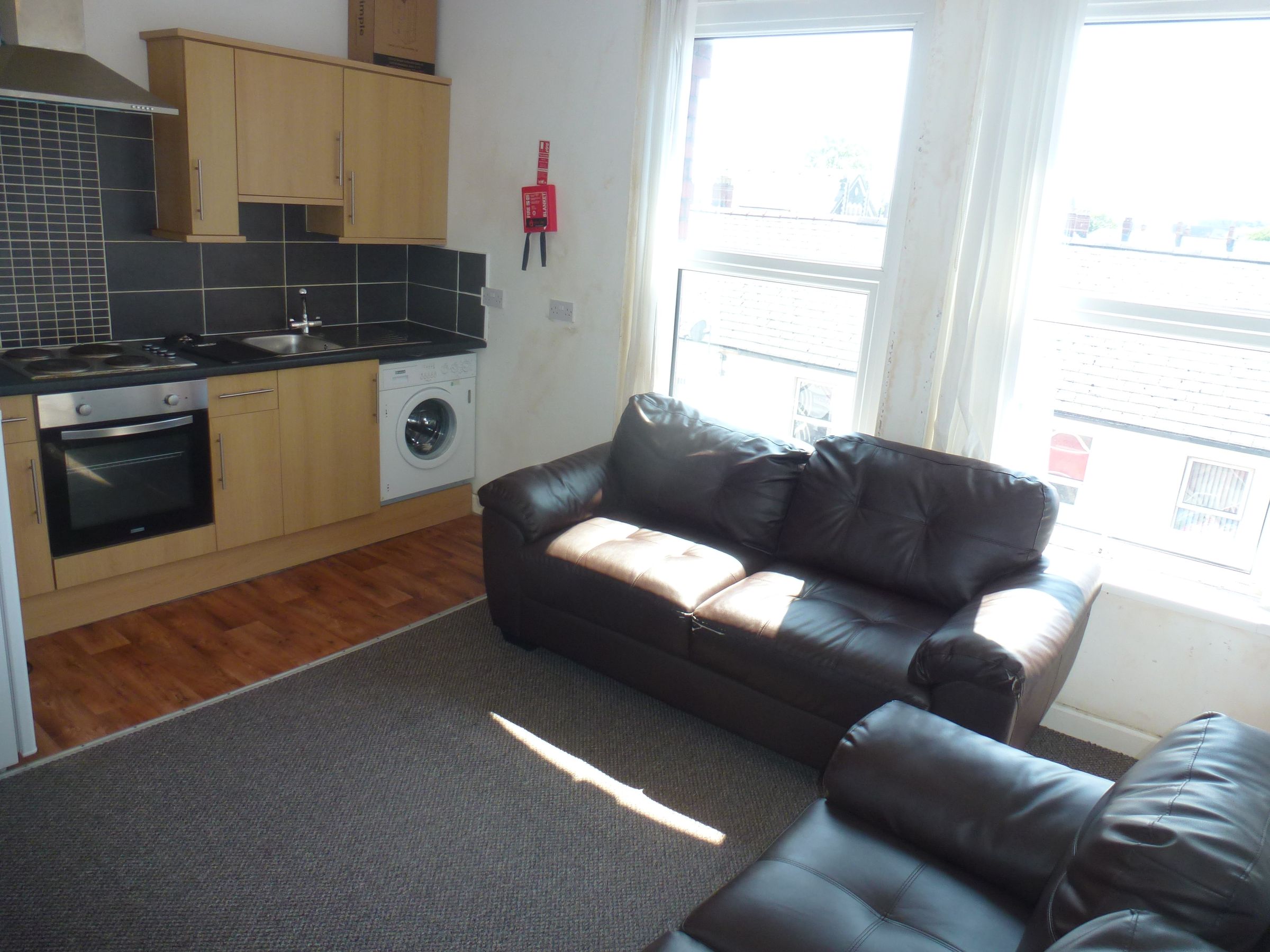 1 bed flat to rent in Clifton Street, Adamsdown, Cardiff CF24 Zoopla