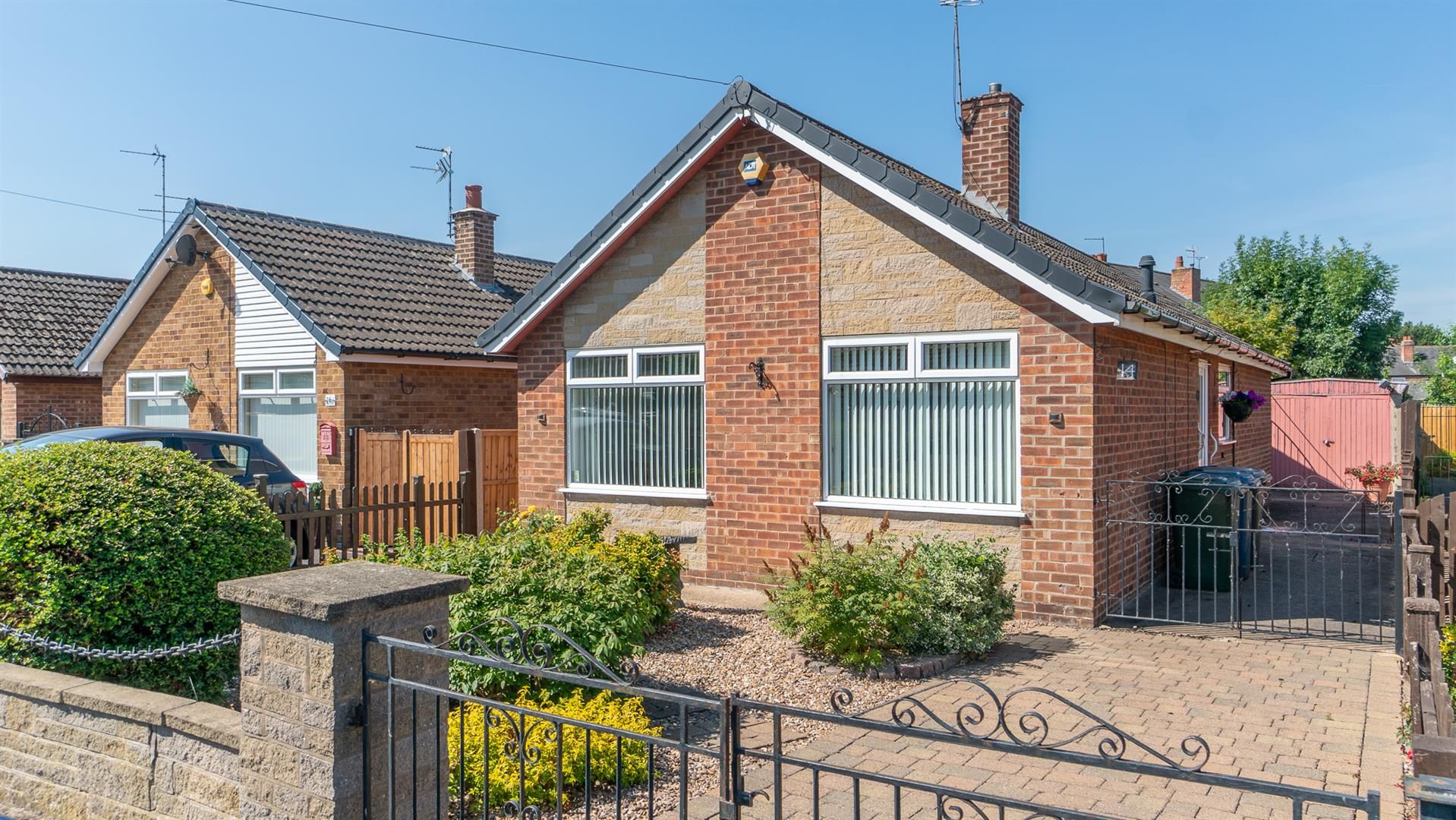 2 bed detached bungalow for sale in Fairham Close, Ruddington