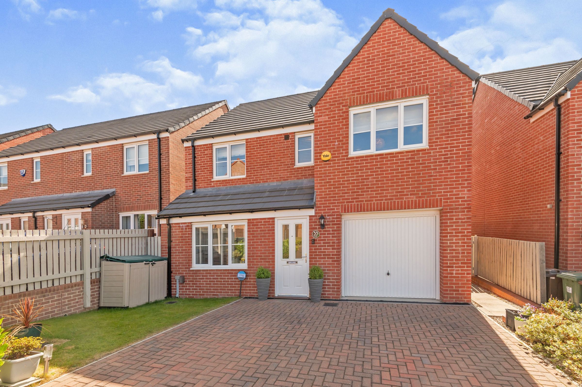 4 bed detached house for sale in Whitwell Close, Wakefield WF2 Zoopla