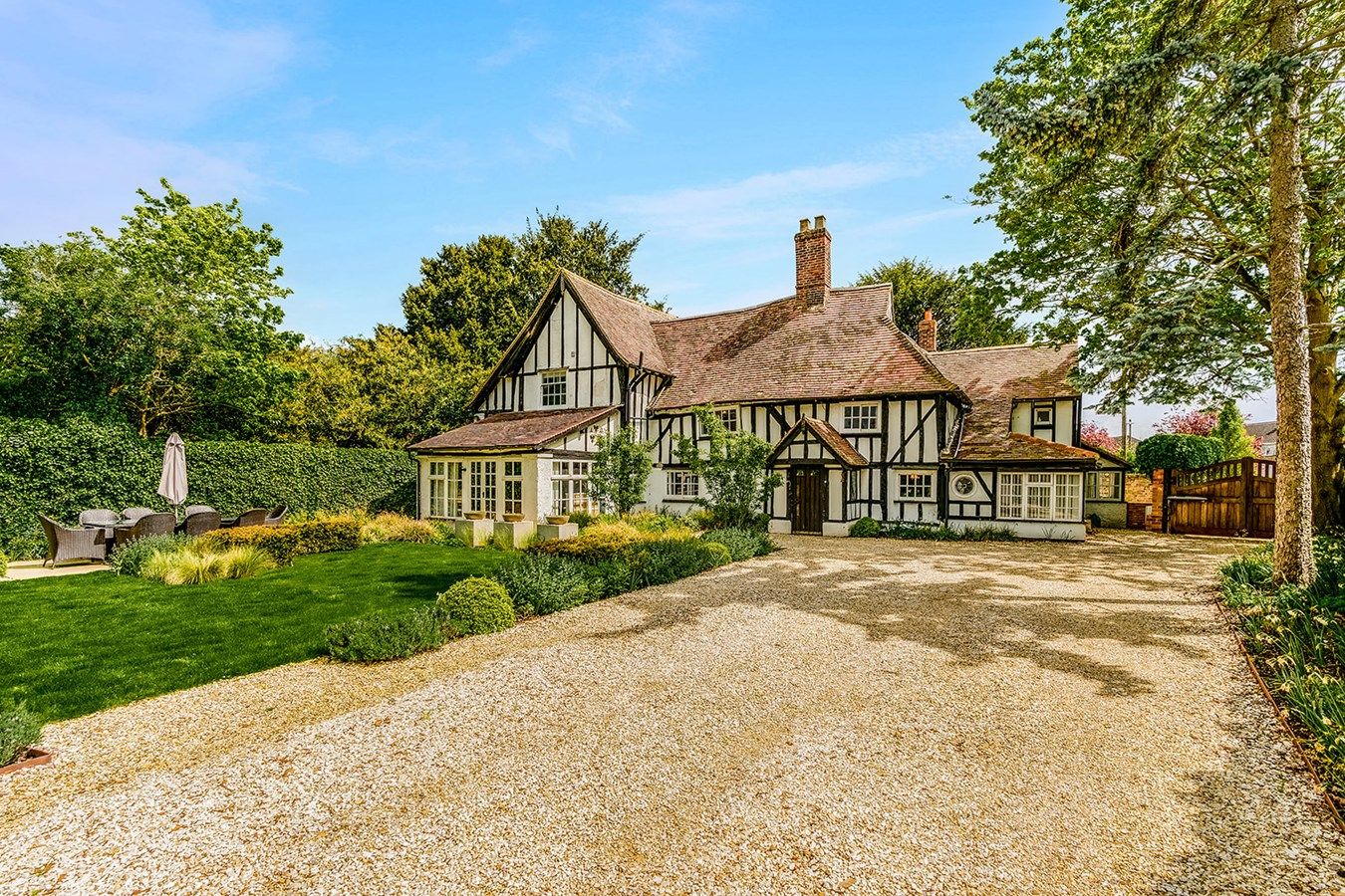 4 bed detached house for sale in Cambridge Road, Godmanchester