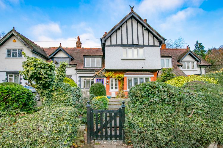 3 bed terraced house for sale in Debden Lane, Loughton IG10 Zoopla