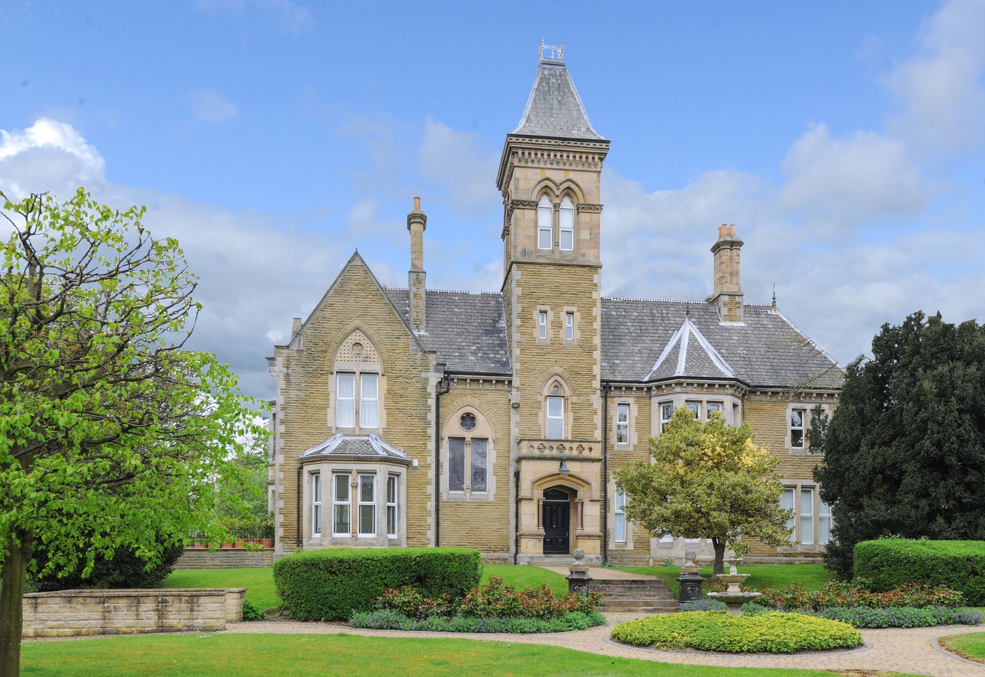2 bed flat for sale in Eckington Hall, Mosborough S20 Zoopla