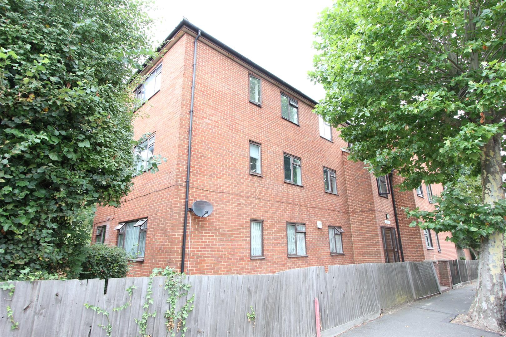 2 bed flat for sale in South Norwood Hill, London SE25 Zoopla