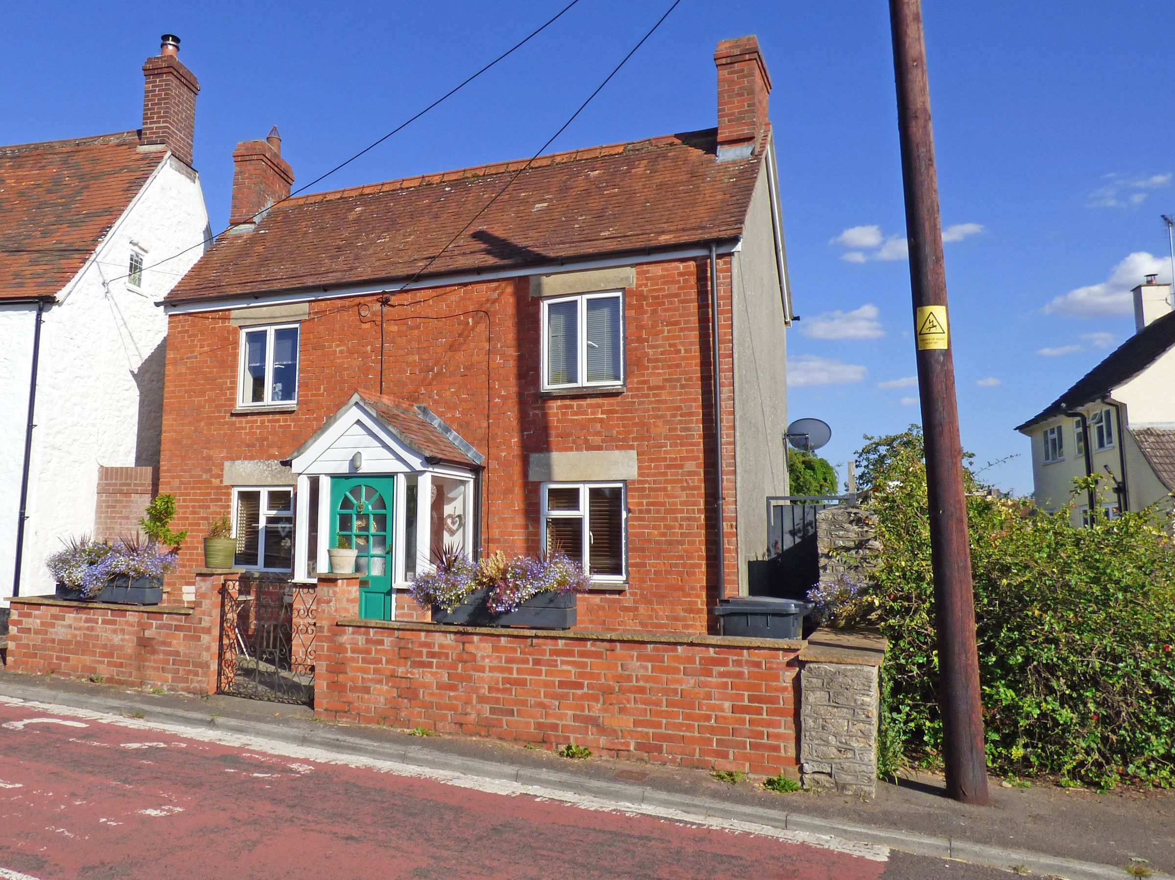 3 bed detached house to rent in Bayford, Wincanton BA9 Zoopla