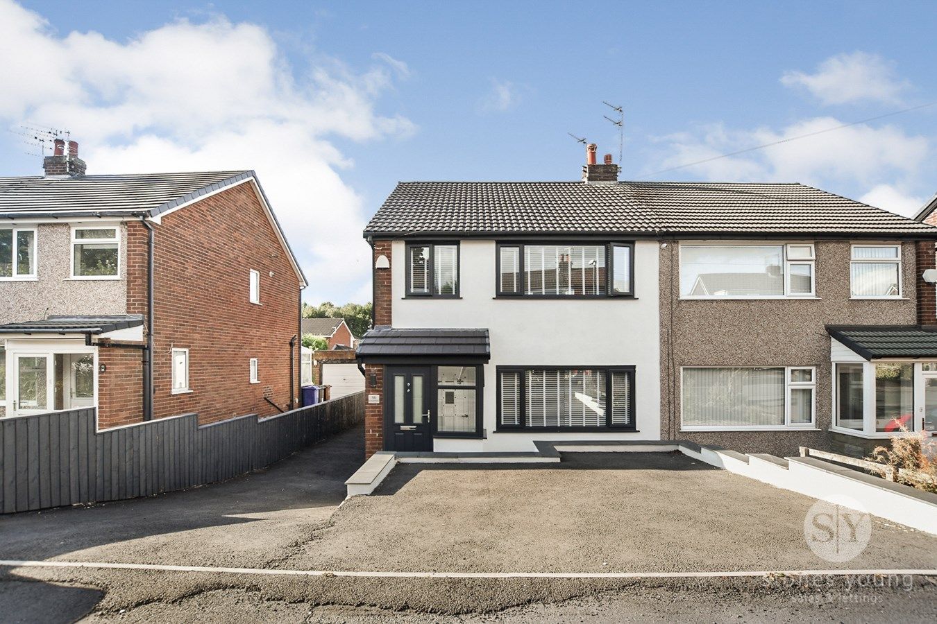 3 bed semidetached house for sale in Cornwall Road, Rishton, Blackburn