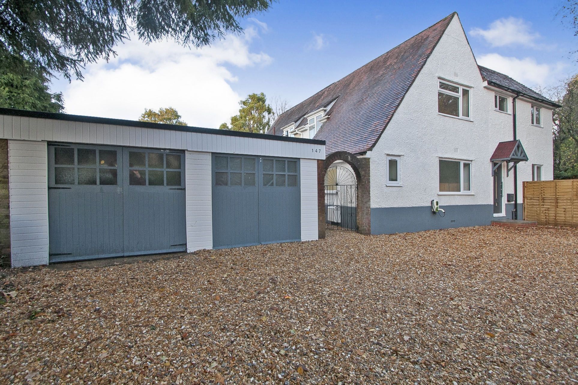 5 Bed Semi detached House For Sale In Burgess Road Southampton SO16 5 Bed Semi detached House For Sale In Burgess Road Southampton SO16
