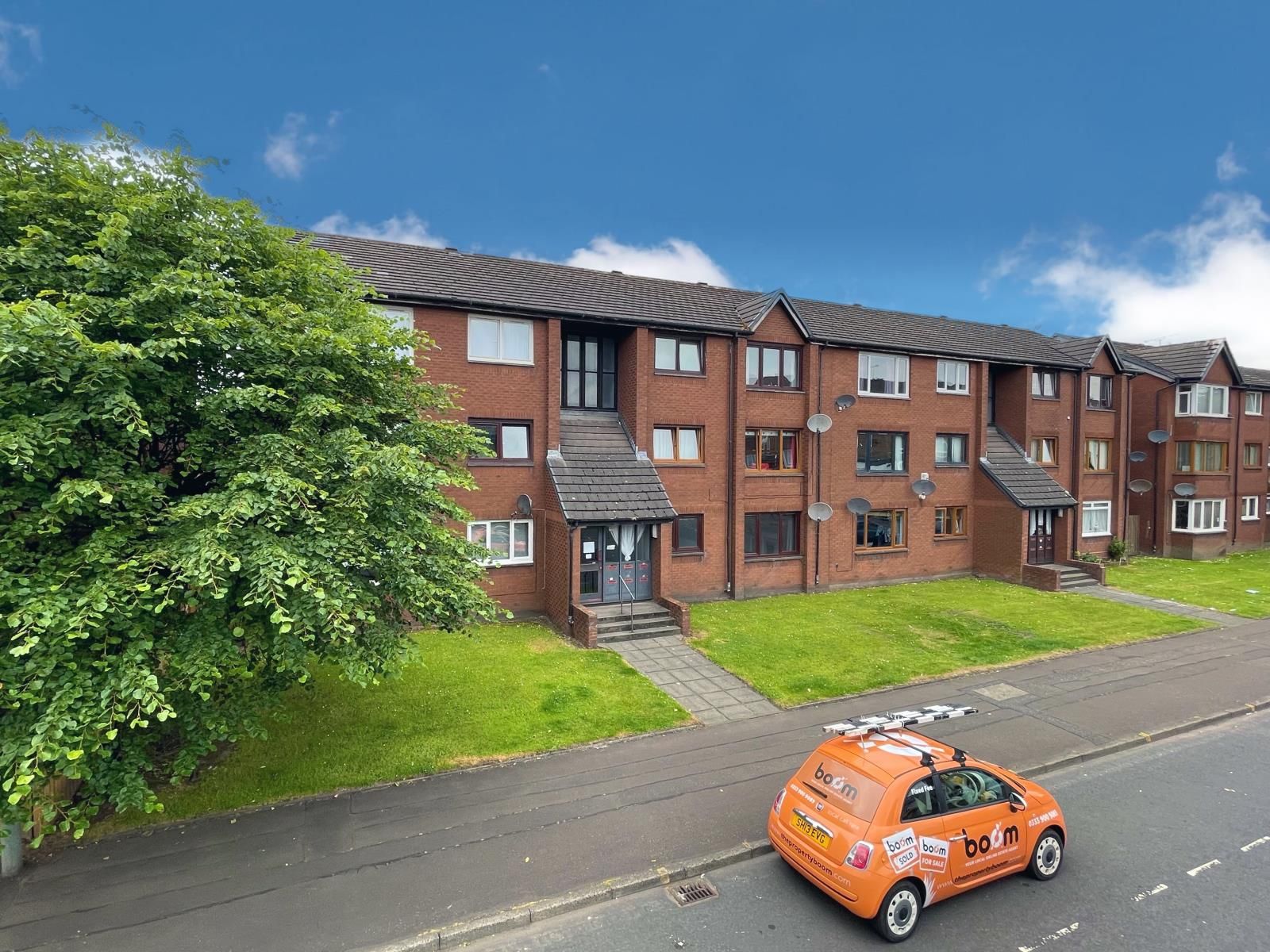 Flat 0/2 206 Main Street Bridgeton Glasgow G40  