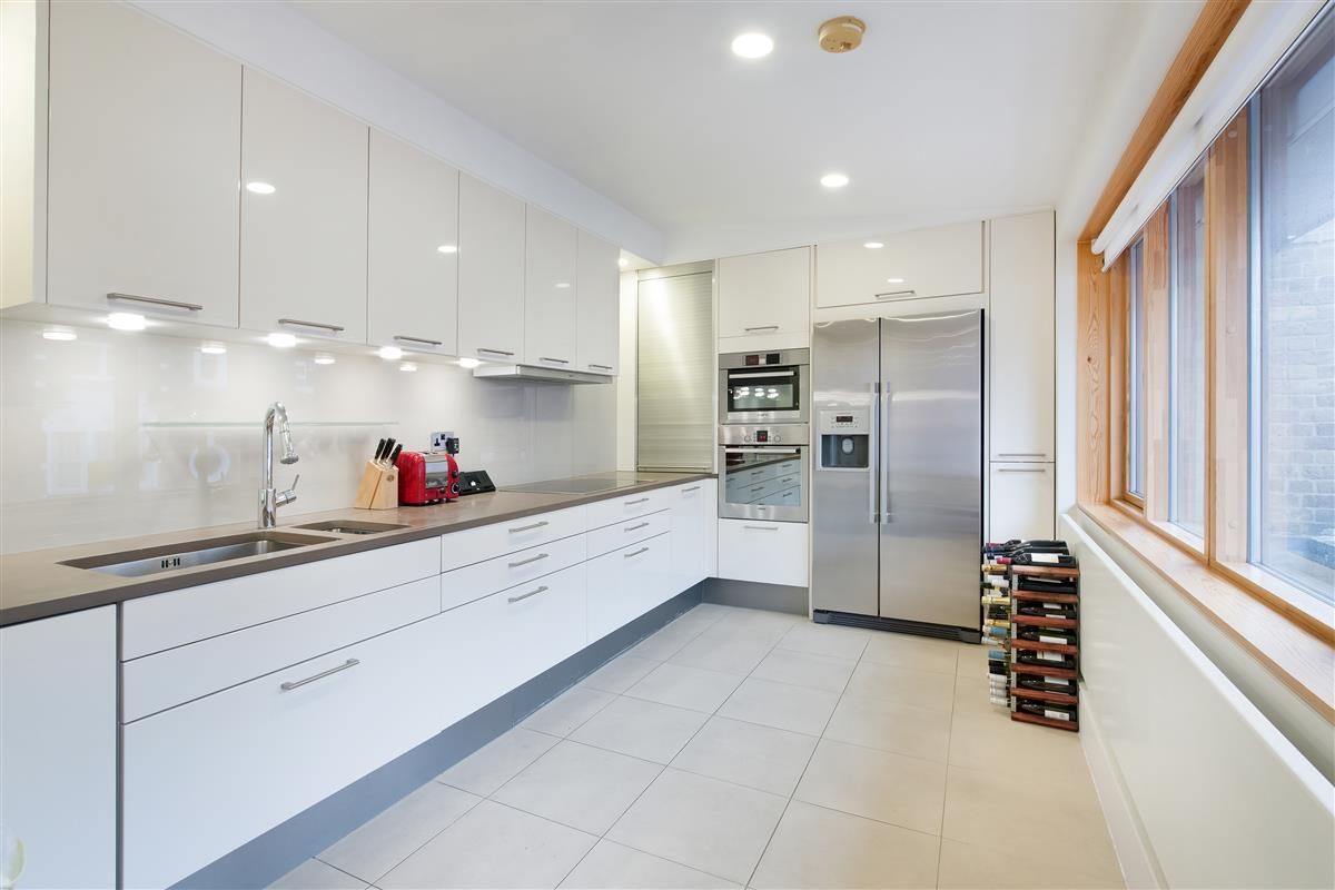 Wedderburn House, Lower Sloane Street SW1W  