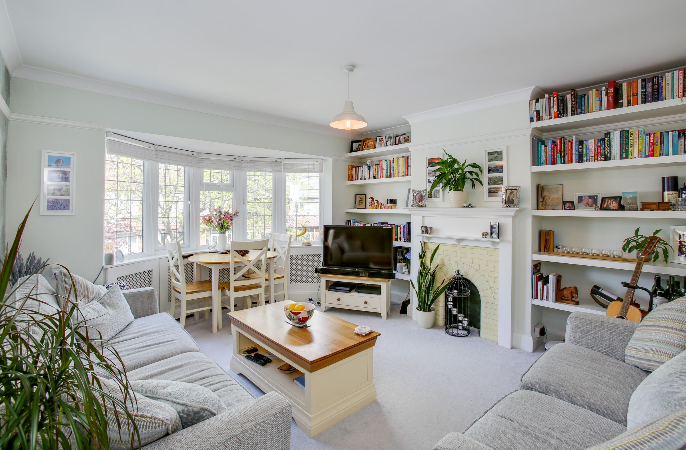 Gunnersbury Crescent, Acton W3  